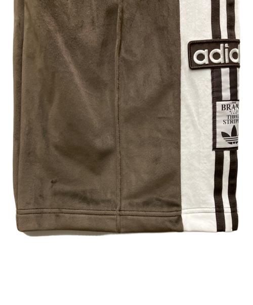 adidas Originals（アディダスオリジナル）adidas Originals (アディダスオリジナル) W ADIBREAK VELOUR TP ロングパンツ ブラウン サイズ:Sの古着・服飾アイテム
