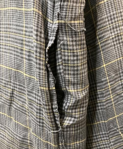 PERVERZE（パーバーズ）PERVERZE (パーバーズ) puffer shirts グレー サイズ:Lの古着・服飾アイテム