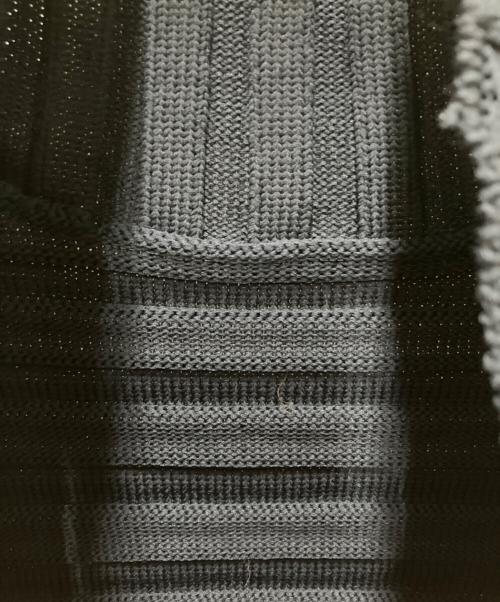 PLEATS PLEASE（プリーツプリーズ）PLEATS PLEASE (プリーツプリーズ) FLOST KNIT ブラック サイズ:FREEの古着・服飾アイテム