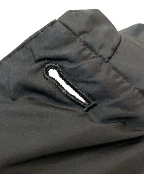ARMANI COLLEZIONI（アルマーニ コレツィオーニ）ARMANI COLLEZIONI (アルマーニ コレツィオーニ) ショールカラーショートダウンジャケット ブラック サイズ:42の古着・服飾アイテム