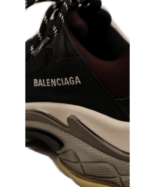 BALENCIAGA（バレンシアガ）BALENCIAGA (バレンシアガ) Triple S Logo Sneaker　18SS ブラック×グレー サイズ:26.5cmの古着・服飾アイテム