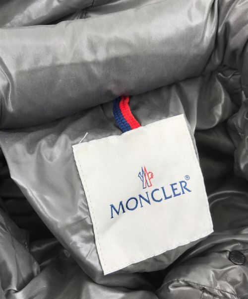 MONCLER（モンクレール）MONCLER (モンクレール) MEINA ダウンコート メイナダウンコート グレー サイズ:3の古着・服飾アイテム
