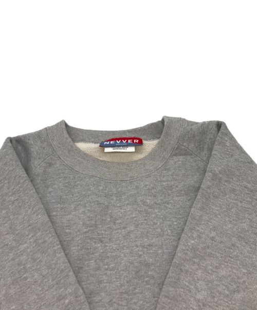 BROCHURE×NEVVER（-）BROCHURE×NEVVER (-) コラボビッグクルーネックスウェット グレー サイズ:XXLの古着・服飾アイテム