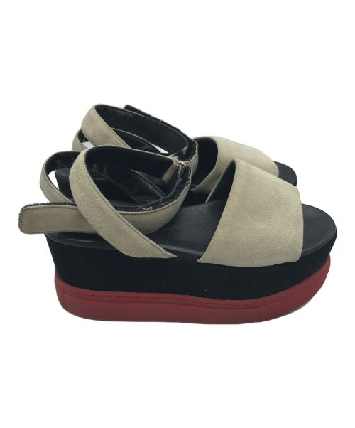 MM6 Maison Margiela（エムエムシックスメゾンマルジェラ）MM6 Maison Margiela (エムエムシックス メゾンマルジェラ) 厚底ストラップサンダル　プラットフォーム　スウェード ベージュ×ブラック サイズ:35の古着・服飾アイテム