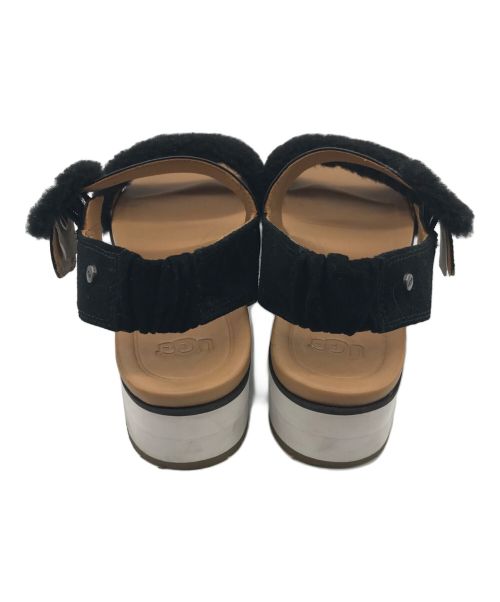 UGG（アグ）UGG (アグ) ストラップサンダル 1099815 LE FLUFF ル フラッフ ブラック サイズ:24.5cmの古着・服飾アイテム