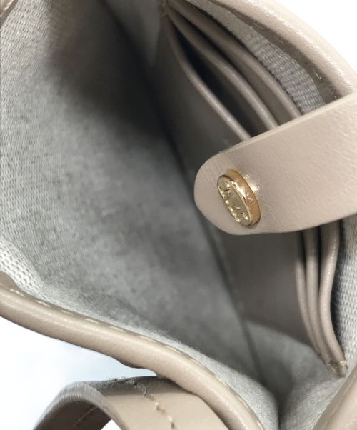 MaxMara（マックスマーラ）MaxMara (マックスマーラ) PHONY　スマホショルダー　2347210139 ベージュの古着・服飾アイテム