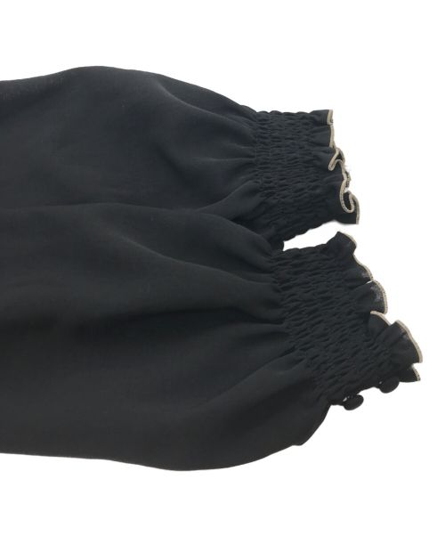 La TOTALITE（ラ ト―タリテ）La TOTALITE (ラ ト―タリテ) ボイルシャーリングブラウス 22-051-140-8830-1-0 ブラック サイズ:表記無し（実寸をご確認下さいませ。）の古着・服飾アイテム