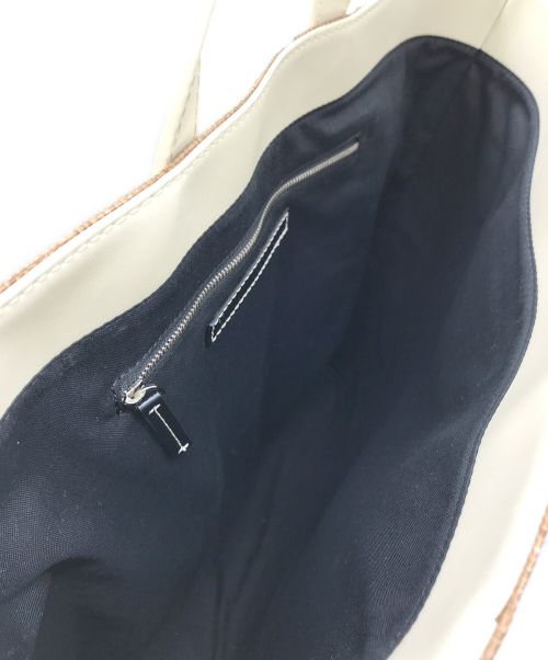 VASIC（ヴァジック）VASIC (ヴァジック) DAYトートバッグΨ ベージュの古着・服飾アイテム