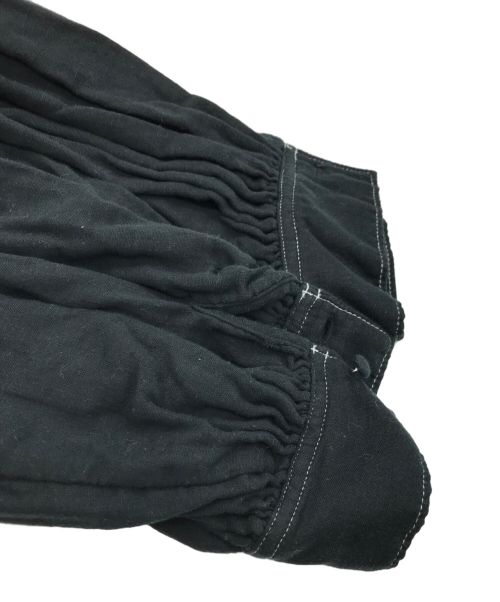 Madder Madder（マダマダ）Madder Madder (マダマダ) ノーカラーギャザーワンピース　MM222OP04 ブラック サイズ:FREEの古着・服飾アイテム