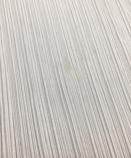 PLEATS PLEASE（プリーツプリーズ）PLEATS PLEASE (プリーツプリーズ) プリーツブラウス PP72-JK603 ライトグレー サイズ:Lの古着・服飾アイテム