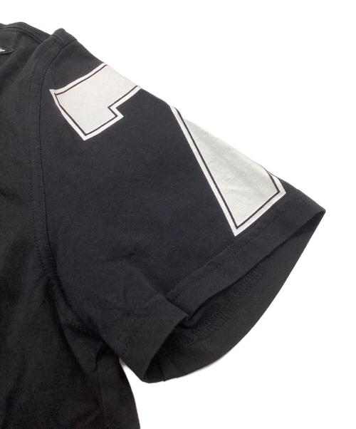 GIVENCHY（ジバンシィ）GIVENCHY (ジバンシィ) スターパッチナンバリングTシャツ 16F7221651 ブラック サイズ:XSの古着・服飾アイテム