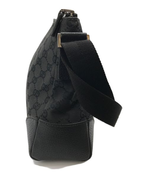 GUCCI（グッチ）GUCCI (グッチ) GGキャンバスショルダーバッグ　114273 ブラックの古着・服飾アイテム