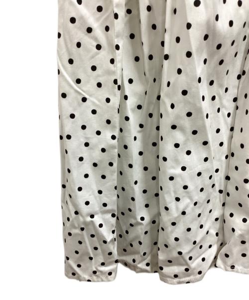 TSURU by MARIKO OIKAWA（ツルバイマリコオイカワ）TSURU by MARIKO OIKAWA (ツルバイマリコオイカワ) ドットワンピース / dot one piece / DR-1217890  ホワイト サイズ:FREEの古着・服飾アイテム