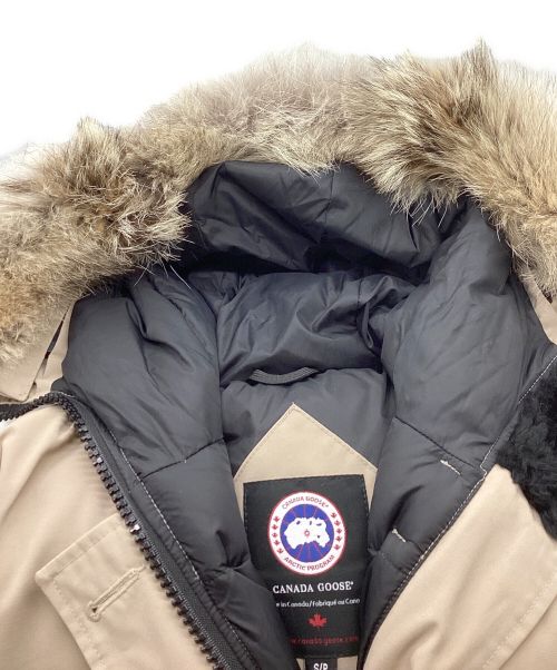 CANADA GOOSE（カナダグース）CANADA GOOSE (カナダグース) LABRADOR BOMBER　7967JL R ベージュ サイズ:Sの古着・服飾アイテム