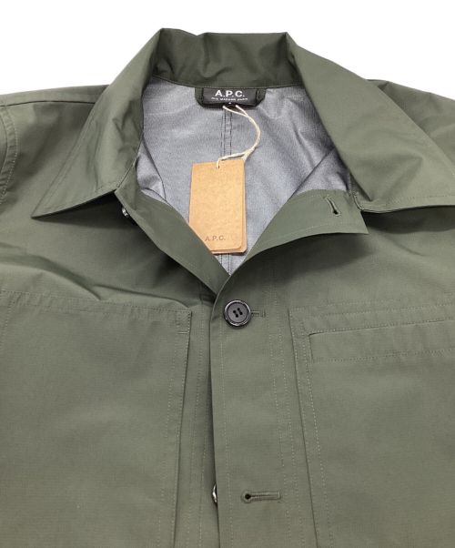A.P.C.（アーペーセー）A.P.C. (アーペーセー) ナイロンカバーオール 24223-1-34141 グリーン サイズ:Sの古着・服飾アイテム
