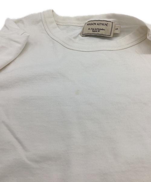 maison kitsune（メゾンキツネ）maison kitsune (メゾンキツネ) CHILLAX FOX PATCH TEE / チラックス きつねパッチTシャツ ホワイト サイズ:Sの古着・服飾アイテム