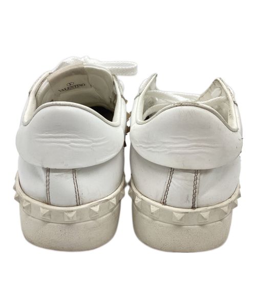 VALENTINO GARAVANI（ヴァレンティノ・ガラヴァーニ）VALENTINO GARAVANI (ヴァレンティノ・ガラヴァーニ) スニーカー TR931Y2 ホワイト サイズ:42の古着・服飾アイテム
