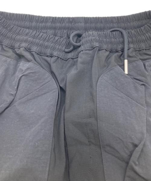 UNDERMYCAR（アンダーマイカー）undermycar (アンダーマイカー) MULTI CARGO ZIP SHORTS ブラック サイズ:1の古着・服飾アイテム