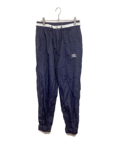UMBRO（アンブロ）UMBRO (アンブロ) BELPER (ベルパー) M TO R (ムウトアール) NYLON TRACK PANTS MYS-54000-A ナイロントラックパンツ ネイビー サイズ:Mの古着・服飾アイテム