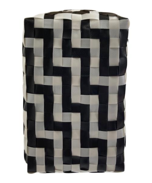 MARNI（マルニ）MARNI (マルニ) MARNI MARKET マルニマーケット ピクニックバッグ かごバッグ バスケットバッグ ブラック×ホワイトの古着・服飾アイテム