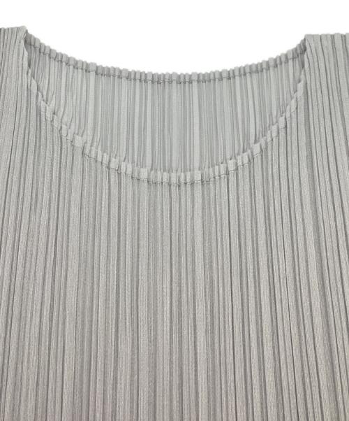 PLEATS PLEASE（プリーツプリーズ）PLEATS PLEASE (プリーツプリーズ) プリーツカットソー PP51-JK602 グレー サイズ:4の古着・服飾アイテム