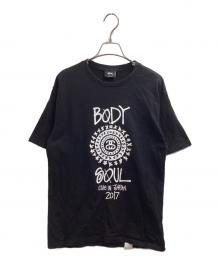 stussy×BODY&SOUL（ステューシー）の古着「プリントTシャツ」｜ブラック