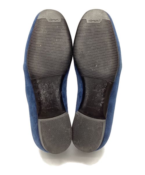 LOUIS VUITTON（ルイ ヴィトン）LOUIS VUITTON (ルイ ヴィトン) スエード チェーン LVサークル ローファー / SC0126 ブルー サイズ:35の古着・服飾アイテム
