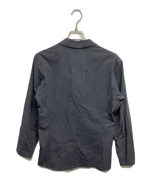 ARC'TERYX VEILANCE（アークテリクスヴェイランス）ARC'TERYX VEILANCE (アークテリクス ヴェイランス) BLAZER LT JACKET ブレザー LT ジャケット 23291-122338 グレー サイズ:XSの古着・服飾アイテム
