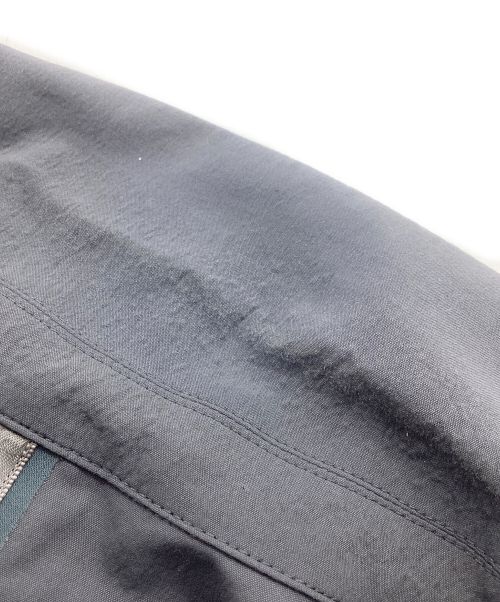 ARC'TERYX VEILANCE（アークテリクスヴェイランス）ARC'TERYX VEILANCE (アークテリクス ヴェイランス) BLAZER LT JACKET ブレザー LT ジャケット 23291-122338 グレー サイズ:XSの古着・服飾アイテム