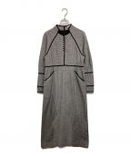 CLANEクラネ）の古着「ハンドスムースパイピングワンピース / 19112-5101」｜グレー