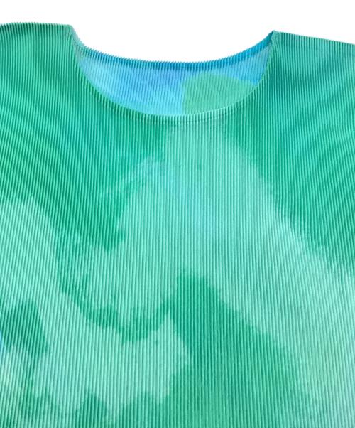 PLEATS PLEASE（プリーツプリーズ）PLEATS PLEASE (プリーツプリーズ) グラデーションプリントカットソー PP31FK312 グリーン サイズ:3の古着・服飾アイテム