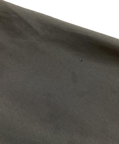 MM6 Maison Margiela（エムエムシックスメゾンマルジェラ）MM6 Maison Margiela (エムエムシックス メゾンマルジェラ) カレンダーロゴ サテンシャツ S62DT0019 ブラック サイズ:42の古着・服飾アイテム