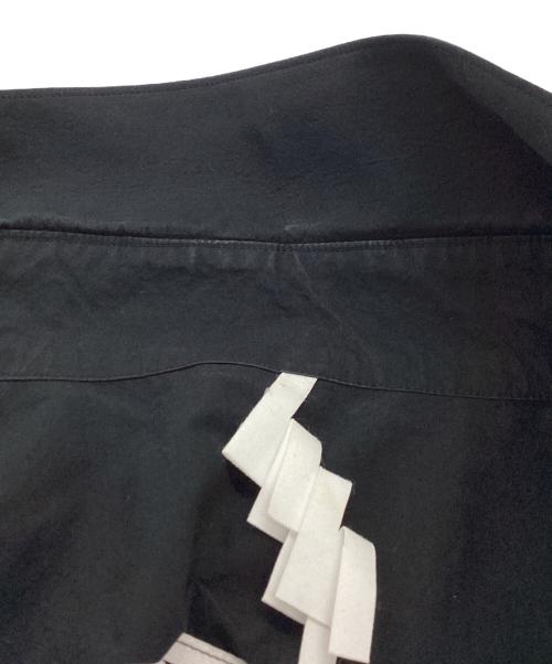 SOSHIOTSUKI（ソウシ オオツキ）SOSHIOTSUKI (ソウシ オオツキ) HANGING EVENING SHIRTS SAW20SH01 ブラック サイズ:44の古着・服飾アイテム