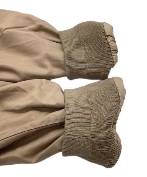 HELLY HANSEN（ヘリーハンセン）HELLY HANSEN (ヘリーハンセン) アーレンダールインサレーションジャケット HOE12251 Arendal Insulation Jacket ベージュ サイズ:XLの古着・服飾アイテム