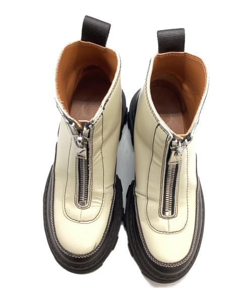 GANNI（ガニー）GANNI (ガニー) フロントジップアンクルブーツ アイボリー サイズ:36の古着・服飾アイテム