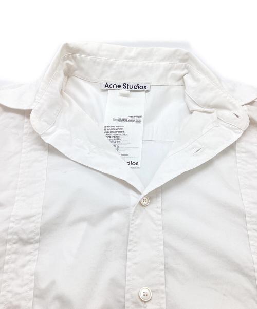 Acne studios（アクネ ストゥディオス）Acne studios (アクネ ストゥディオス) ショートスリーブボタンアップシャツ FN-MN-SHIR00742 ホワイト サイズ:44の古着・服飾アイテム