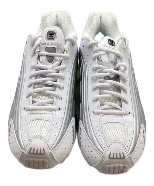 NIKE（ナイキ）NIKE (ナイキ) SHOX R4　AR3565-102 ホワイト サイズ:25.5cmの古着・服飾アイテム
