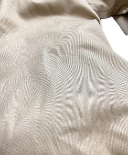 BLUE LABEL CRESTBRIDGE（ブルーレーベルクレストブリッジ）BLUE LABEL CRESTBRIDGE (ブルーレーベルクレストブリッジ) ライナー付きトレンチコート 55A03-700-42 ベージュ サイズ:38の古着・服飾アイテム