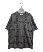 J.W.ANDERSONジェイダブリューアンダーソン）の古着「LOGO GRID総柄ロゴプリントTシャツ JT0062PG0079938」｜グレー