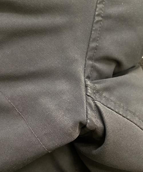 CANADA GOOSE（カナダグース）Mackenzie Parka Heritage Black / マッケンジー パーカ ヘリテージ ブラック / coyote fur / コヨーテファー / 2302JL / Made in CANADA / カナダ製の古着・服飾アイテム