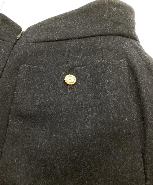 CHANEL（シャネル）CHANEL (シャネル) ウールプリーツスカート / 22708 ネイビー サイズ:36の古着・服飾アイテム