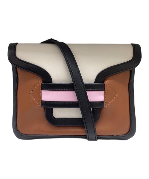 PIERRE HARDY（ピエールアルディ）PIERRE HARDY (ピエールアルディ) アルファポーチ 25SS ALPHA ベージュ×ブラウンの古着・服飾アイテム