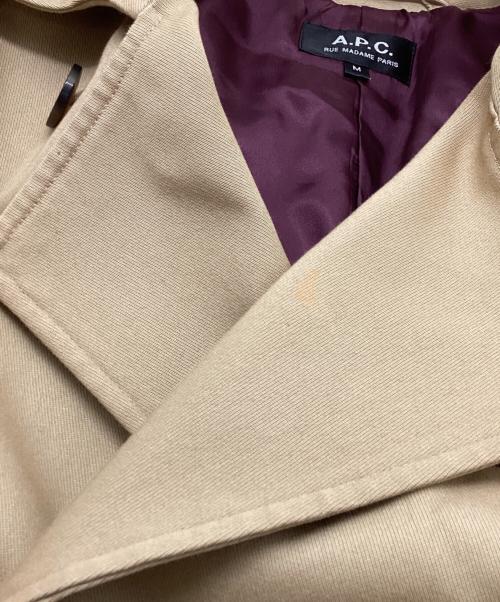 A.P.C.（アーペーセー）A.P.C. (アーペーセー) トレンチコート 23361-21011 ベージュ サイズ:Mの古着・服飾アイテム