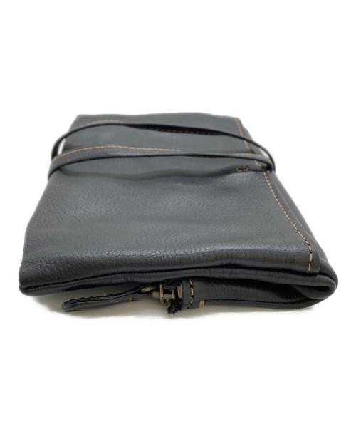 土屋鞄（ツチヤカバン）土屋鞄 (ツチヤカバン) トーンオイルヌメループフラットポーチ ブラックの古着・服飾アイテム
