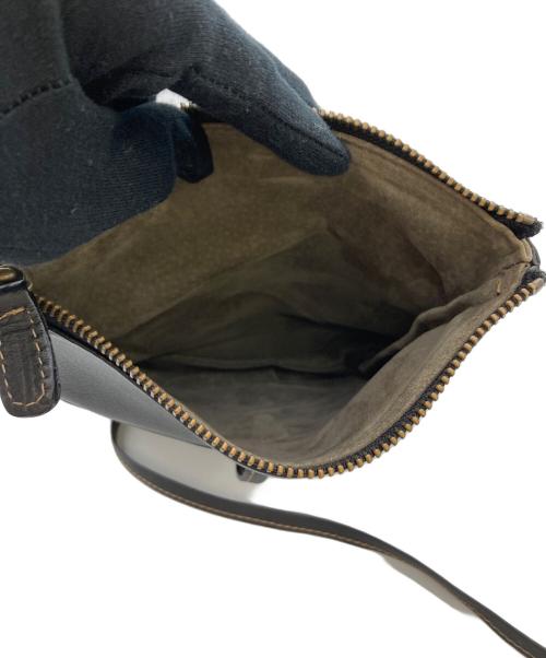 土屋鞄（ツチヤカバン）土屋鞄 (ツチヤカバン) トーンオイルヌメループフラットポーチ ブラックの古着・服飾アイテム