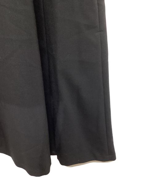 ENFOLD（エンフォルド）ENFOLD (エンフォルド) ダブルクロスドレープワンピース 300CS733-0350 ブラック サイズ:36の古着・服飾アイテム