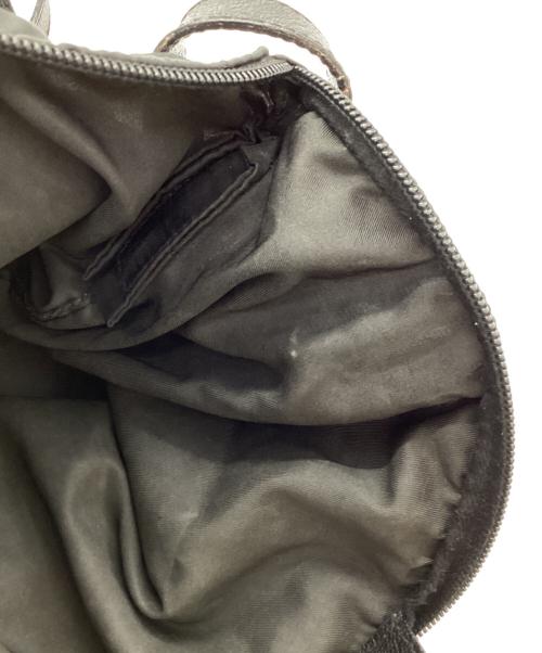 PRADA（プラダ）PRADA (プラダ) ショルダーバッグ　31/37 ブラックの古着・服飾アイテム