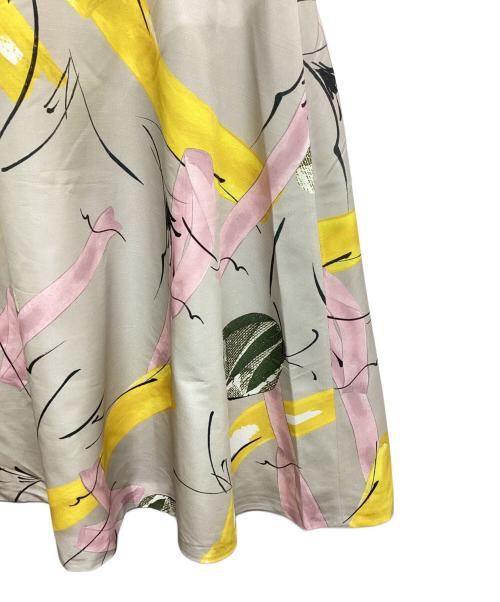 Pinky & Dianne（ピンキーアンドダイアン）Pinky & Dianne (ピンキーアンドダイアン) アートプリントフレアスカート 031-3120340 ベージュ サイズ:38の古着・服飾アイテム