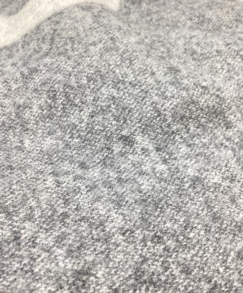 Acne studios（アクネ ストゥディオス）ACNE STUDIOS (アクネ ストゥディオス) 大判ロゴストール / logo stole / イタリア製 / Made In Italy グレーの古着・服飾アイテム