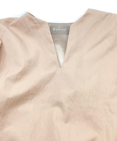 BALLSEY（ボールジィ）BALLSEY (ボールジィ) ハイカウントギャバジン パフスリーブブラウス 11-01-31-01832 ベージュ サイズ:36の古着・服飾アイテム